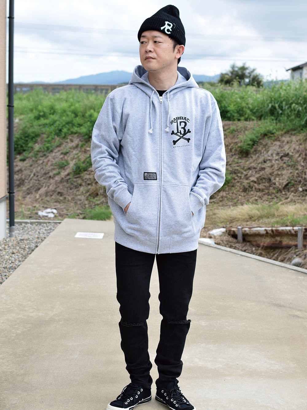 SABBAT13 - CRYPT ZIP-HOODIE | DOLL