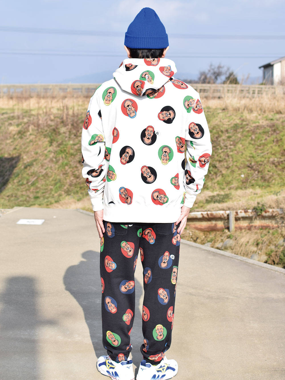 ROLLING CRADLE - WORM MAN SWEAT-PANTS | DOLL